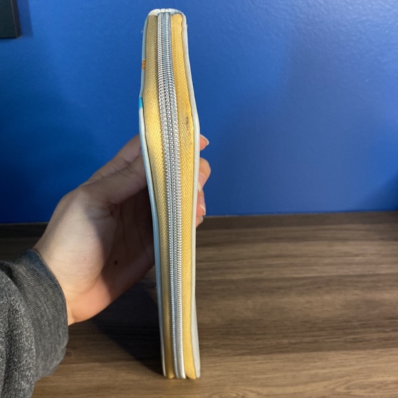 Pokémon Loungefly Wallet - Picture 4 of 9